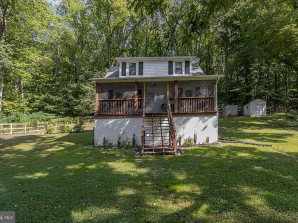 537 Belle Plains Rd, Fredericksburg, VA 22405