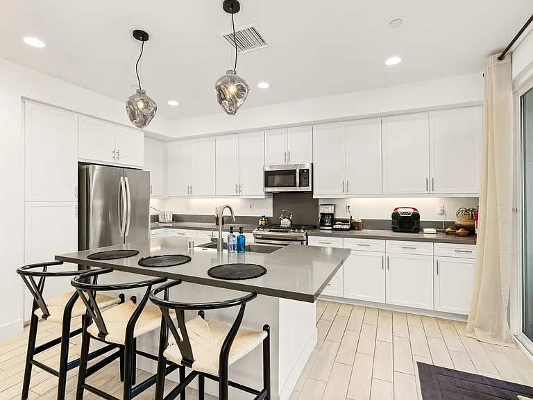 43092 Armonia Ct — Photo 20