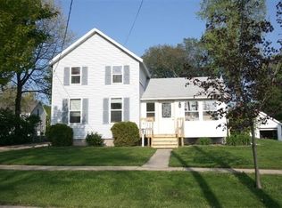 127 Vine St, Sun Prairie, WI 53590