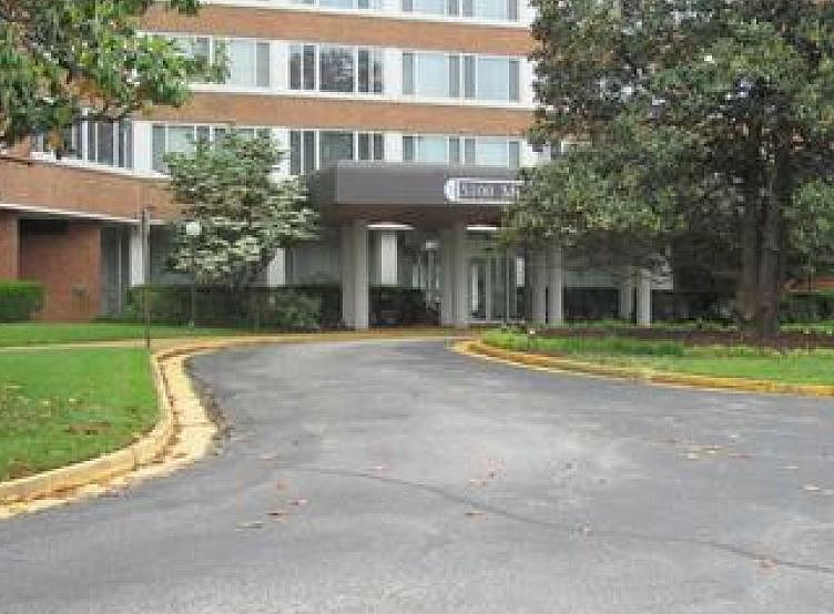 2nd image of 5100 Monument Ave Unit 1003