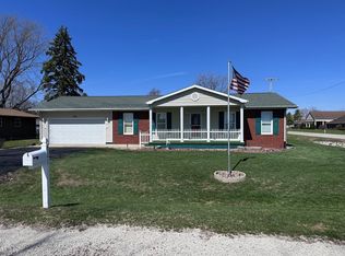 321 E Elm St, Piper City, IL 60959