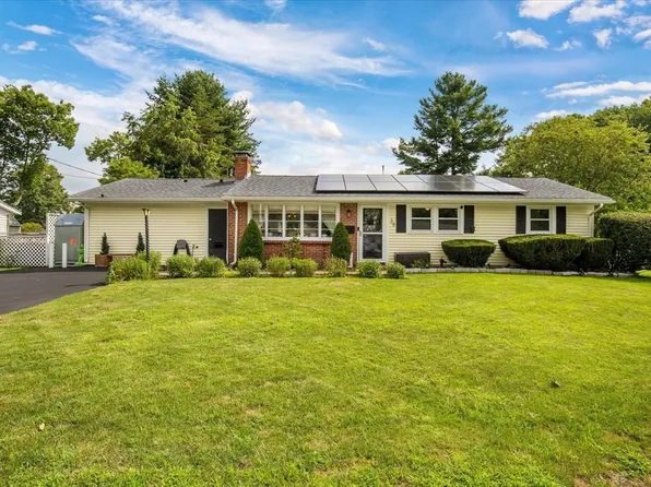 38 Mercedes Rd, Brockton, MA 02301