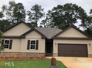 103 New Hope Dr, Perry, GA 31069