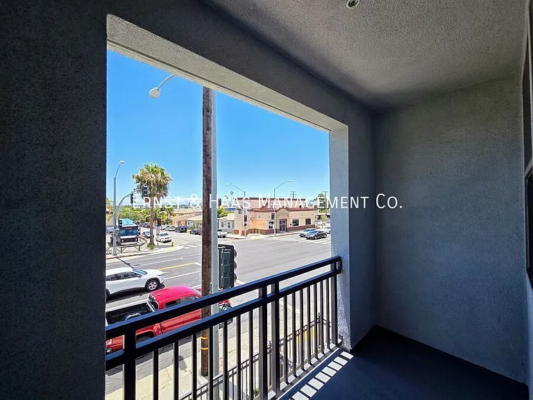 3003 N Pacific Coast Hwy — Photo 35