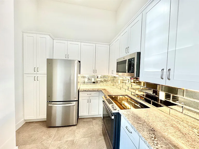 2102 Mechanic St #104 — Photo 3