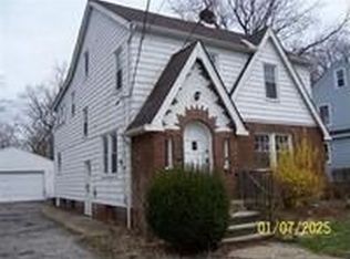 5103 Spencer Rd, Lyndhurst, OH 44124