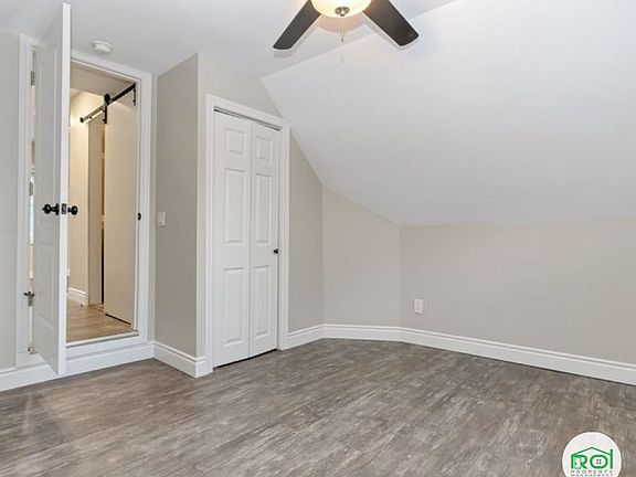 5th image of 62 Tiffin St #4