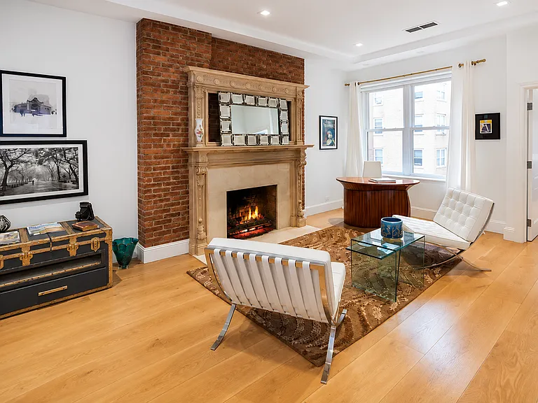 3 W 73rd St #PENTHOUSE — Photo 3