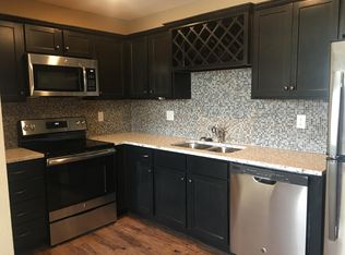133 Barberry Ln, Raymore, MO 64083