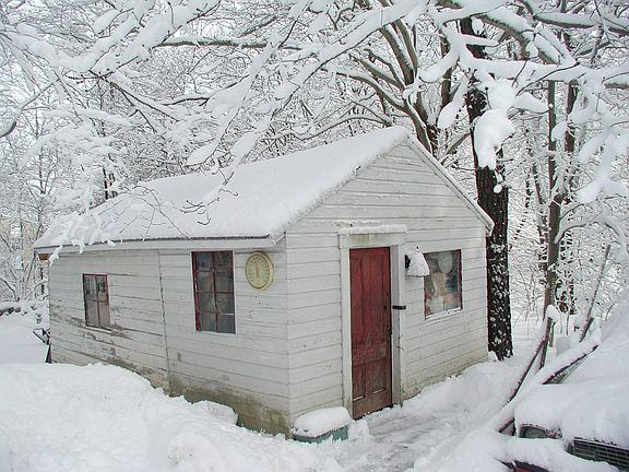 shed