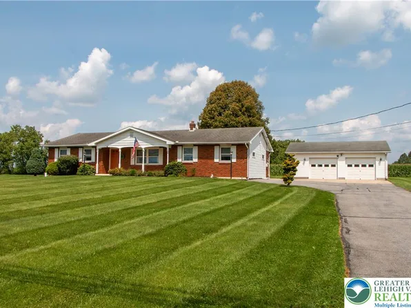 700 Newlins Rd E, Easton, PA 18040