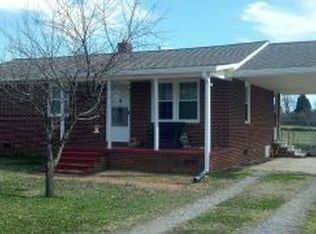 136 Northgale Rd, Gaffney, SC 29341