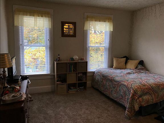 5th image of 208 E Patterson Ave