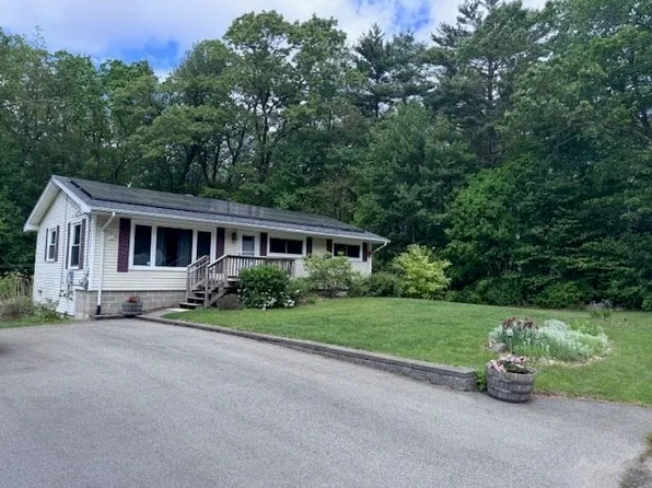 3 Scholtz Ter, Salisbury, MA 01952