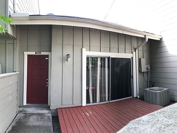 2nd image of 7089 Greenway Chase St