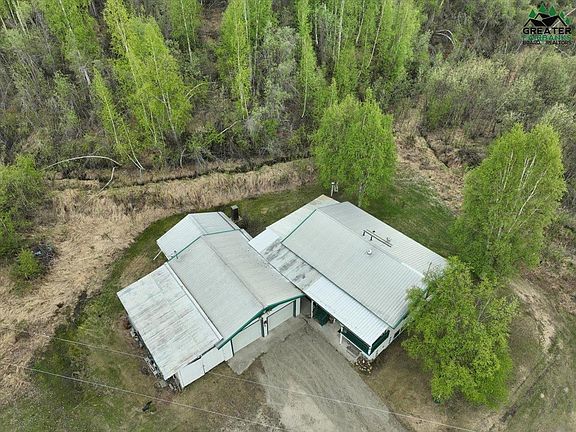 3rd image of 215 McKersey Ct