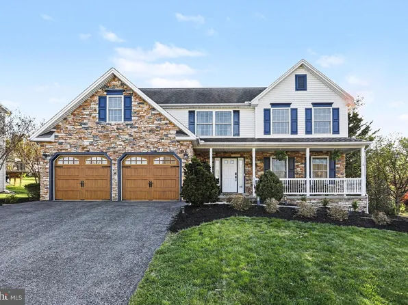 6507 Liptak Dr, Harrisburg, PA 17112