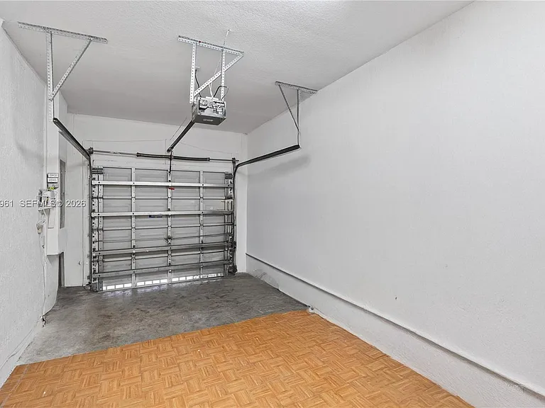 11476 NW 77th Ln — Photo 40
