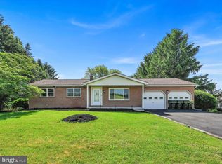 16 Sherks Church Rd, Grantville, PA 17028