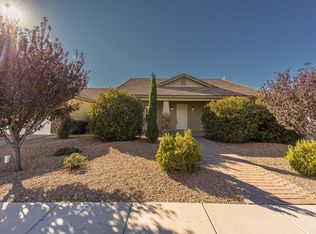 688 S Oak Ln, Thatcher, AZ 85552