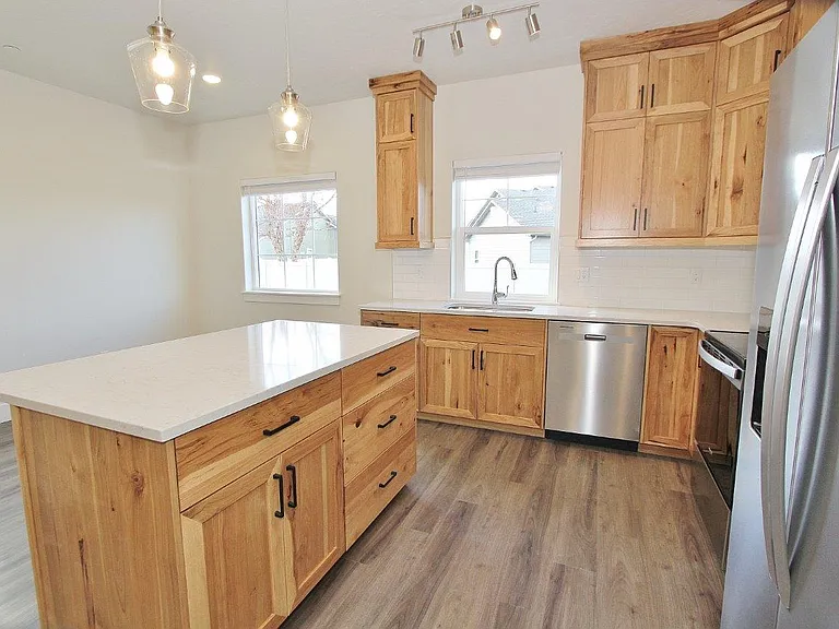 801 S Sub Station Rd #2 — Photo 3