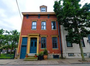 621 Avery St, Pittsburgh, PA 15212