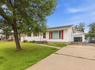 157 SE Rogers Cres, Wood Buffalo, AB T9H2W7