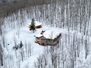 2813 E Pierce St, Wakefield, MI 49968