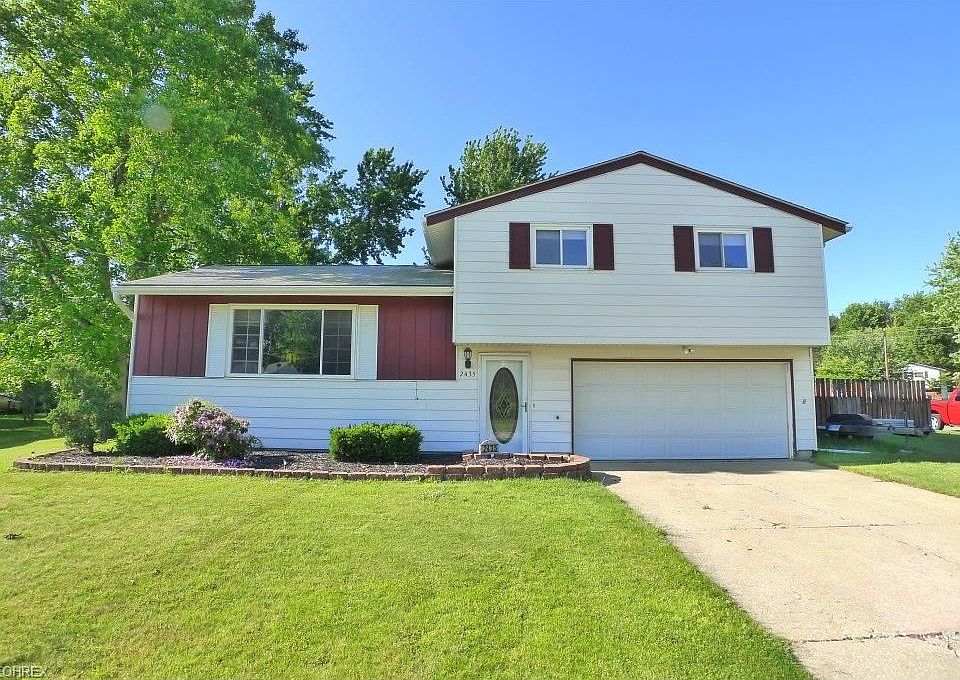1st image of 2435 Sherwin Dr