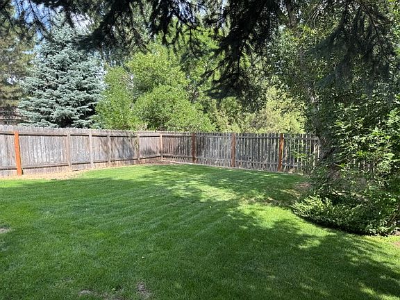 5th image of 2026 Custer Dr