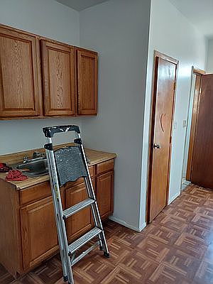 2nd image of 15 Moultrie St APT 15