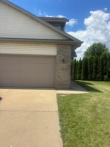514 N Westmount Dr #4 Photo 1
