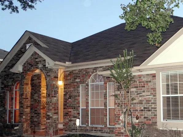 7810 Coastway Dr, Rowlett, TX 75088