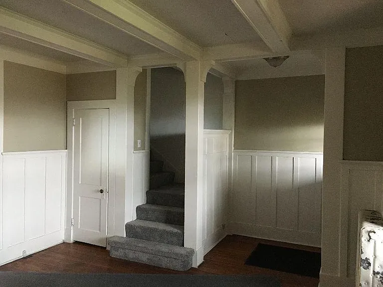 Staircase to second floor, all new wall to wall carpet