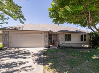 3204 S Nettleton Ave, Springfield, MO 65807