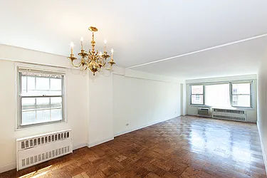 Rented by Karen Pollack, LREB