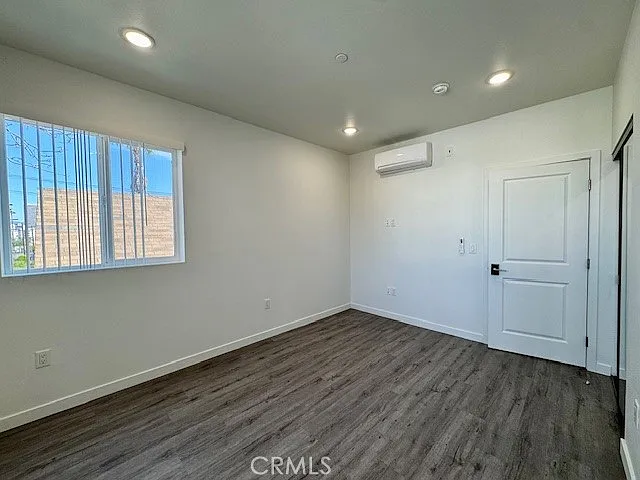 1210 1/2 Fedora St — Photo 21