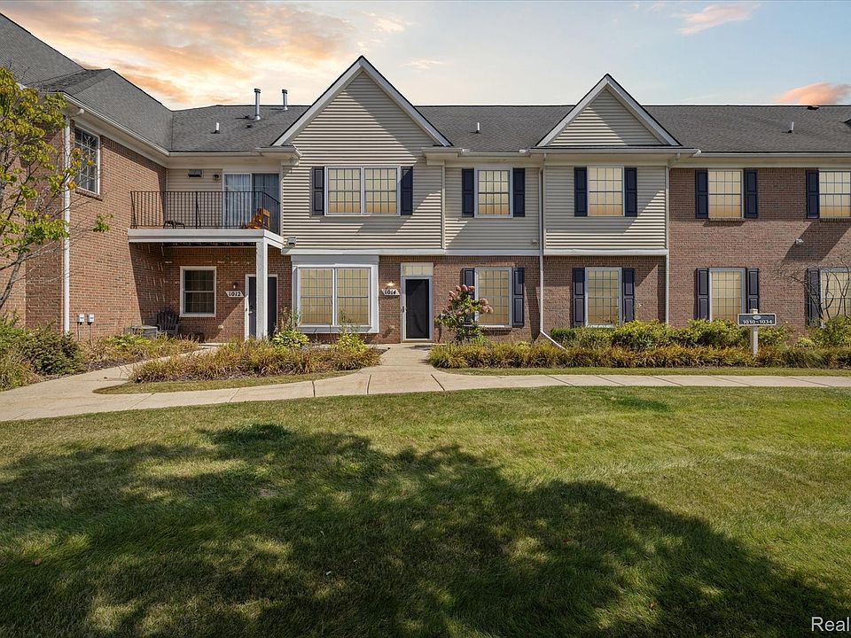 1st image of 1014 Shiawassee Cir