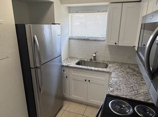1000 70th St N APT 5, Saint Petersburg, FL 33710