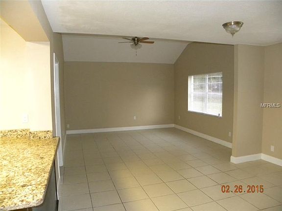 3rd image of 421 Carolyn Dr