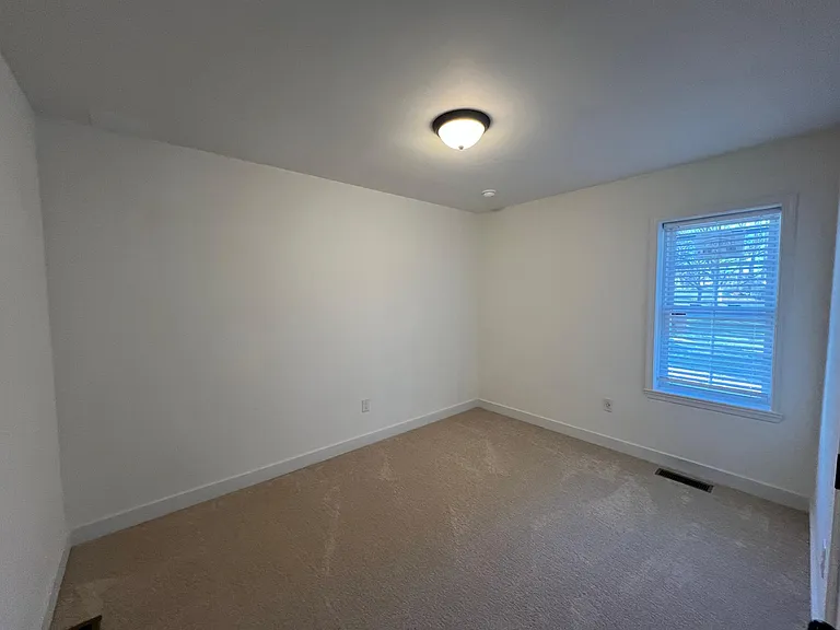 434 East Ave #A — Photo 7