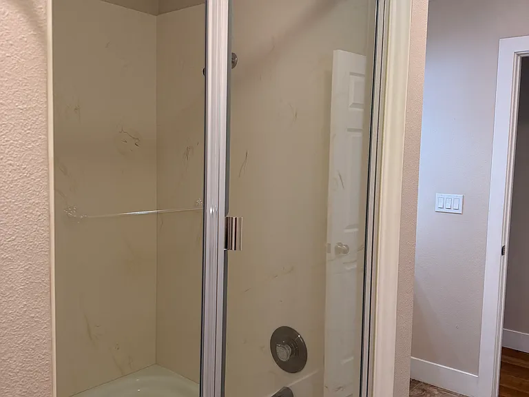 1906 Diamond Ct — Photo 28