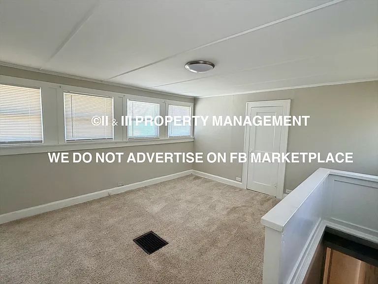 3032 Elmwood Ave — Photo 15