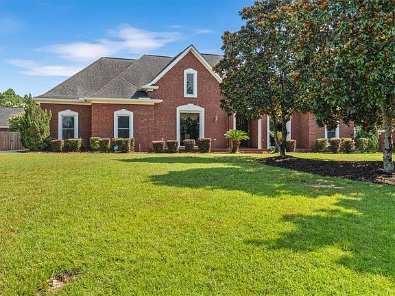 3rd image of 7112 Raleigh Blvd