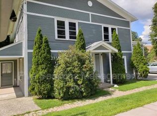 328 Browns Trace Rd #5, Jericho, VT 05465