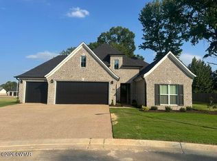 24 Rockledge Cv, Jackson, TN 38305