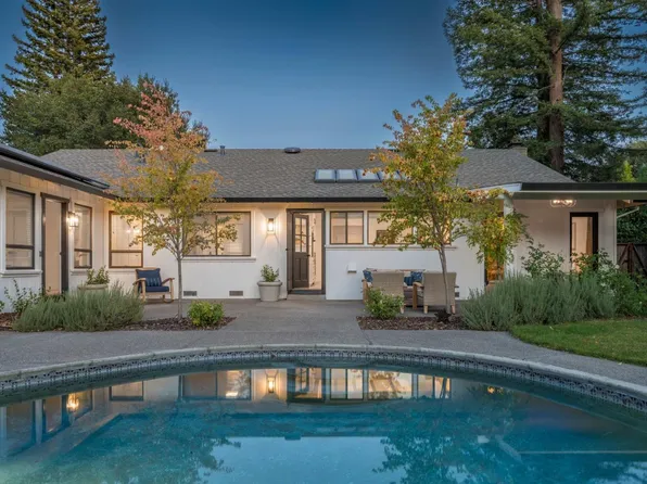 869 3rd Street E, Sonoma, CA 95476