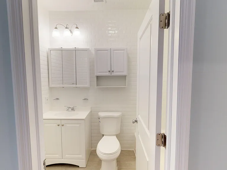216 Terrace Ave #2 — Photo 5