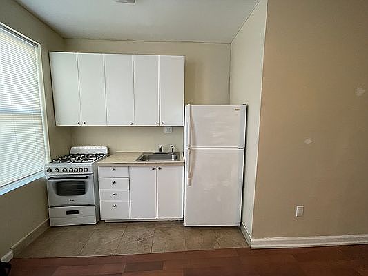2nd image of 310 Neptune Ave #1