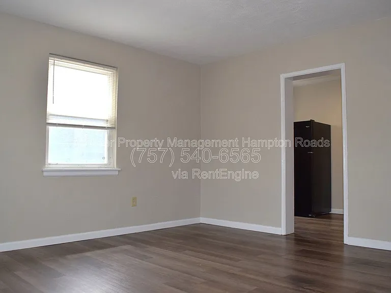 925 Little Bay Ave #A3 — Photo 6